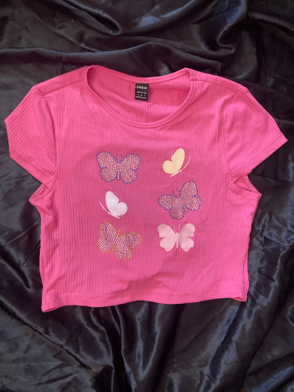 Rhinestoned backless crop top